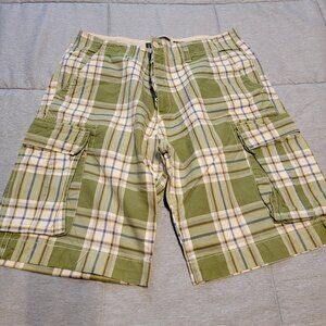 Old Navy Plaid Cargo Shorts, 36 Waist